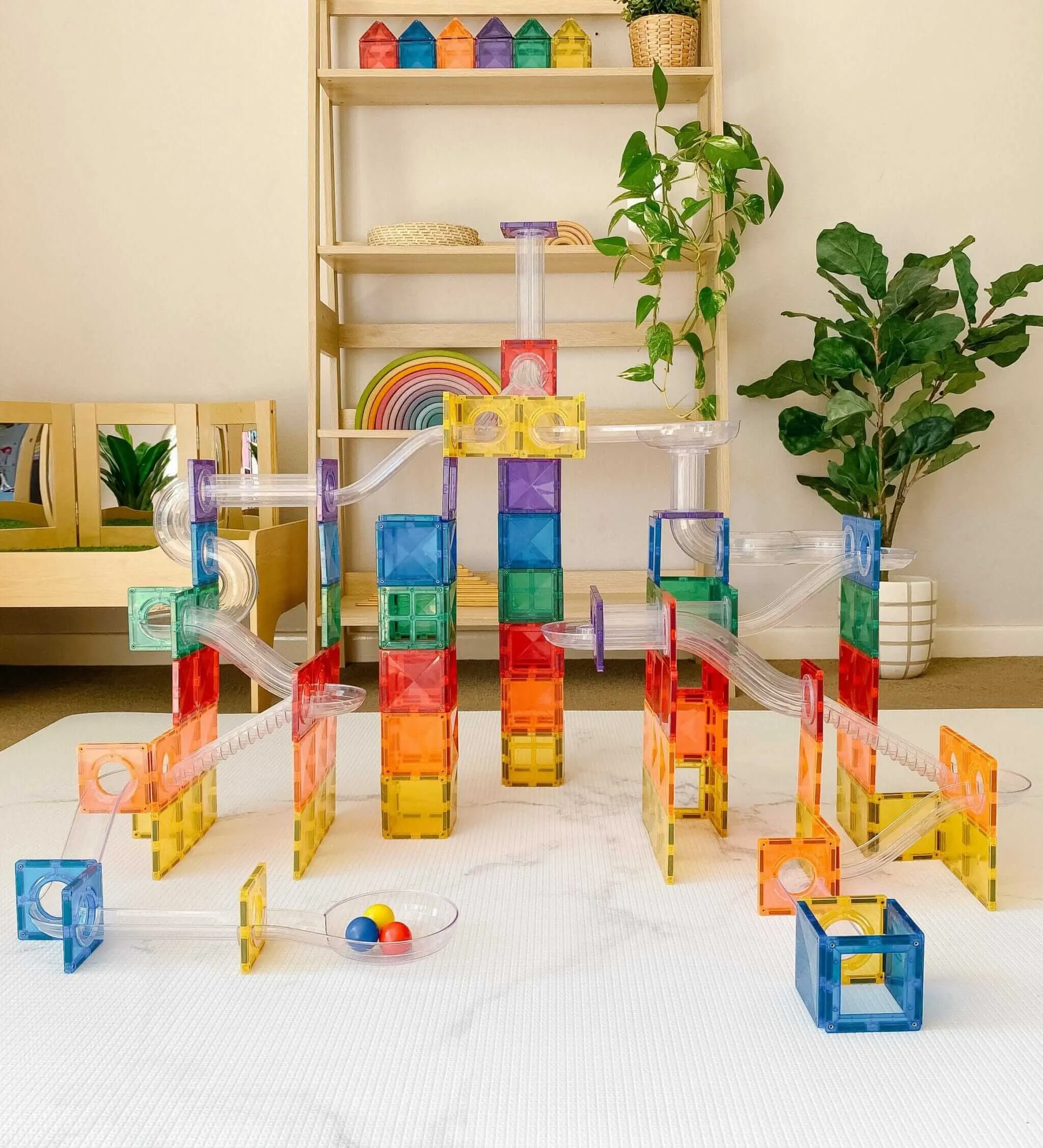 Connetix Magnetic Tiles 92 Piece Ball Run Pack
