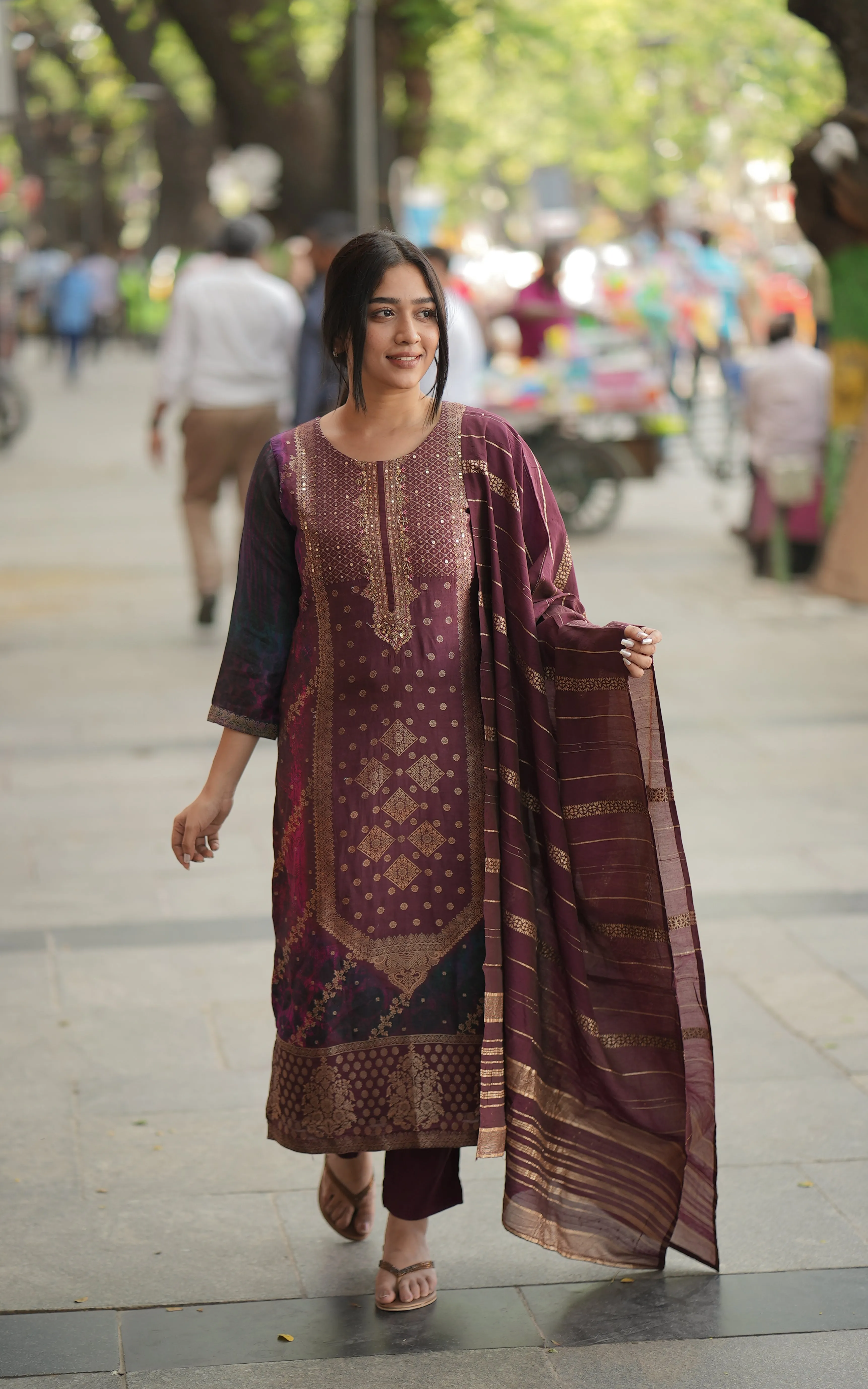 Danomi (Kurti  Pant Dupatta)