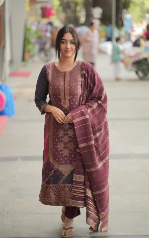 Danomi (Kurti  Pant Dupatta)