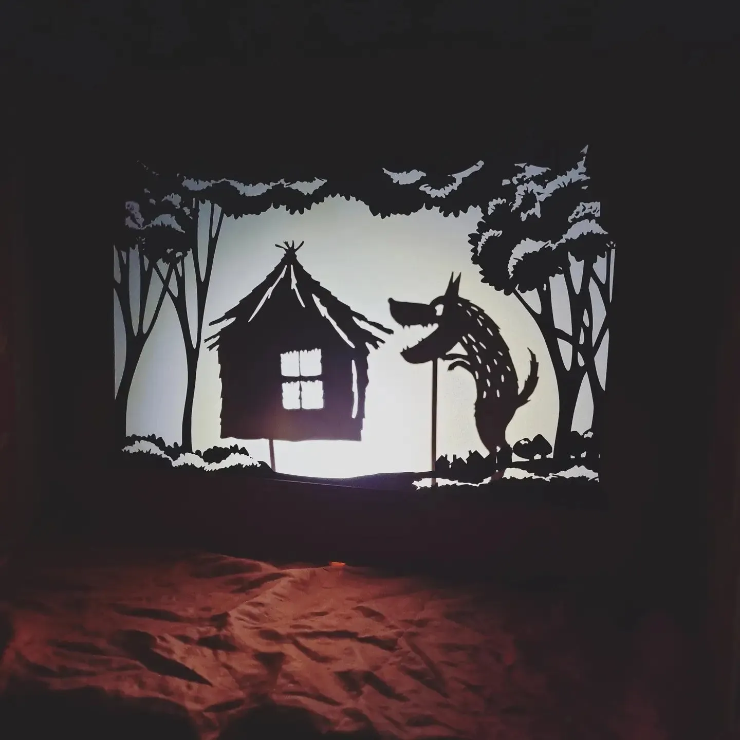 Grand Puppet Shadow Theatre   Shadow Puppets - Moulin Roty