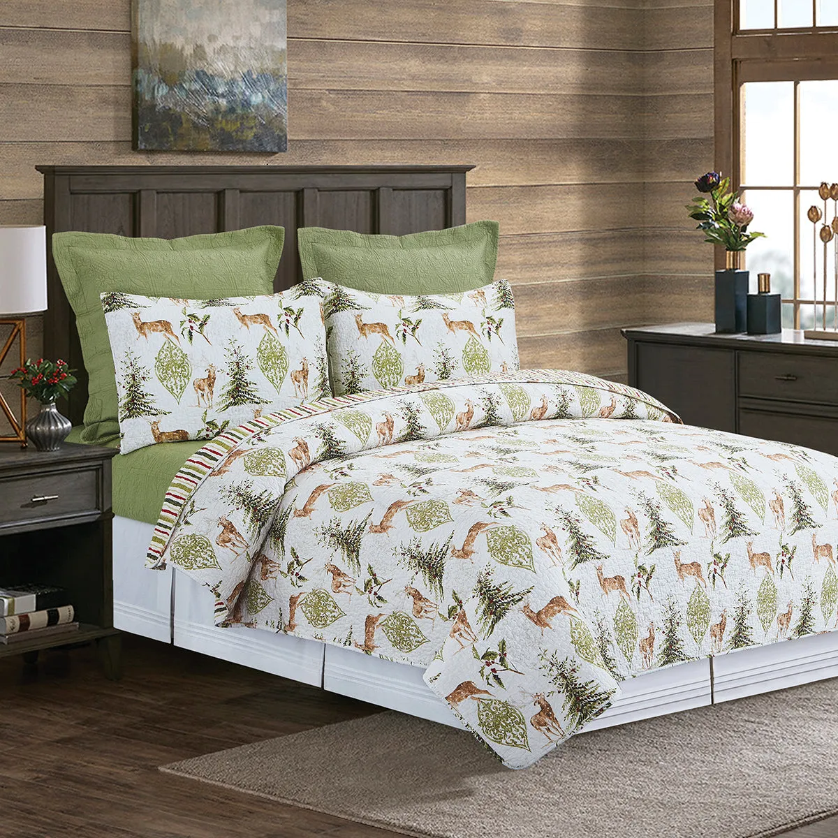 Reindeer Tracks Quilt Set