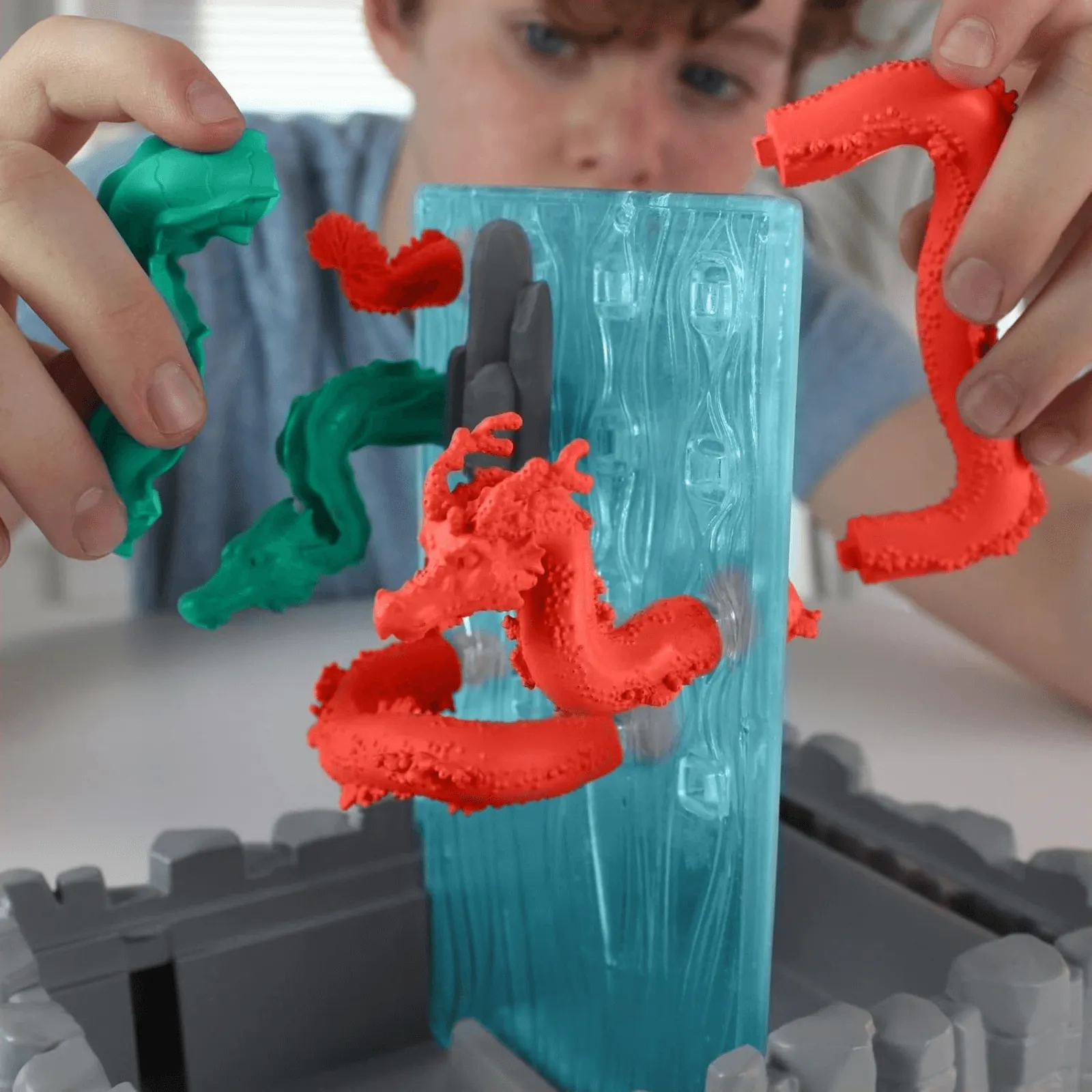 ThinkFun Dragon Falls 3D Logic Puzzle 60 Challenges Age 8 